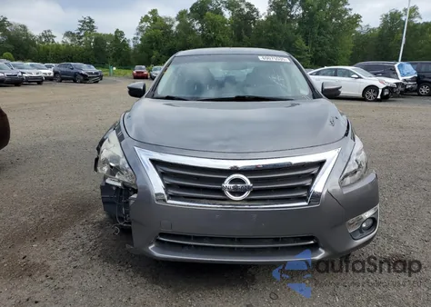 2015 Nissan Altima 2.5 z USA, uszkodzony, nr VIN 1N4AL3AP4FC480887